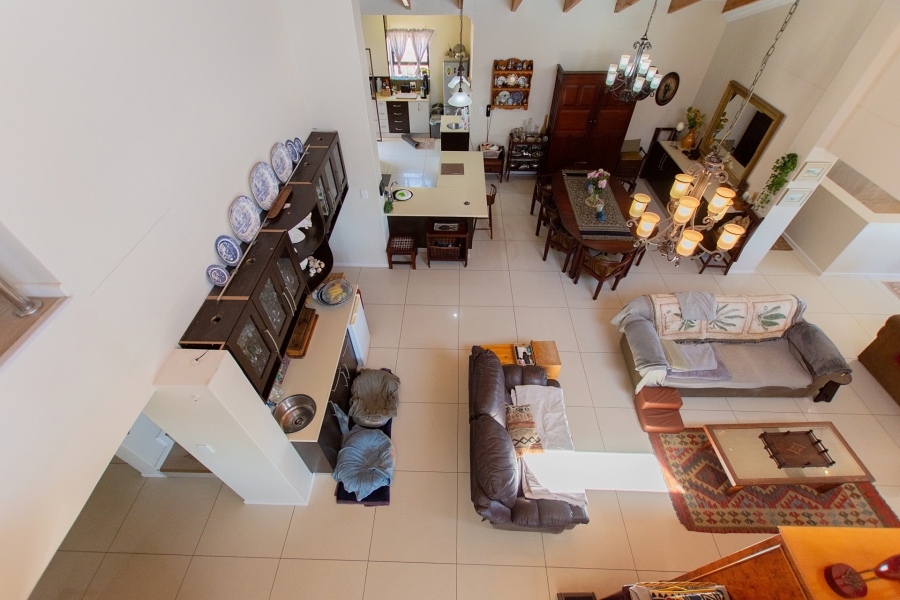 5 Bedroom Property for Sale in Myburgh Park Western Cape